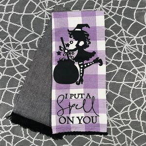 Hocus Pocus "I Put A Spell On You" Hand Towel Set Of 2 - Purple & Black